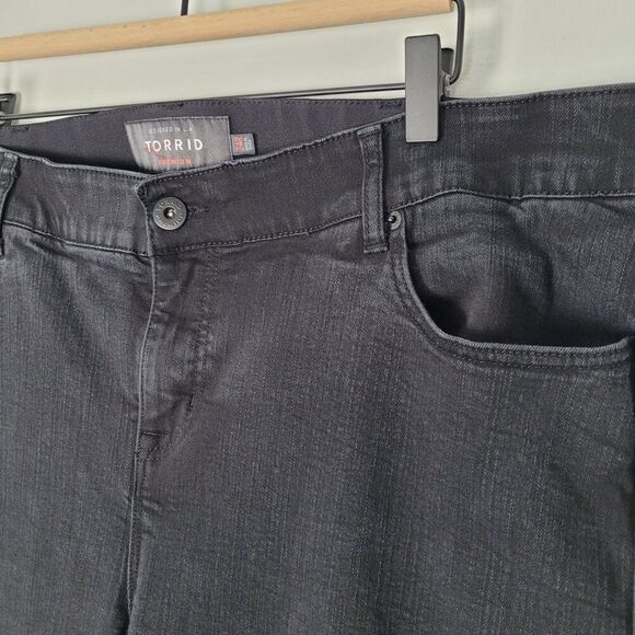Torrid Bombshell Premium Stretch Skinny Jeans Black Size 24 - Picture 7 of 13